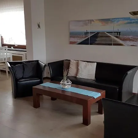 Haus Bismarckstr 40 App 40 別荘