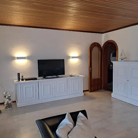 Haus Bismarckstr 40 App 40 *