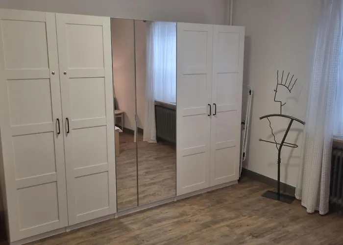 Haus Bismarckstr 40 App 40 *